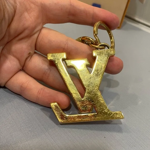 Used Louis Vuitton Logo Glass Initials Keychain Bag Charm Full Inclusion Auth!! - Picture 4 of 12